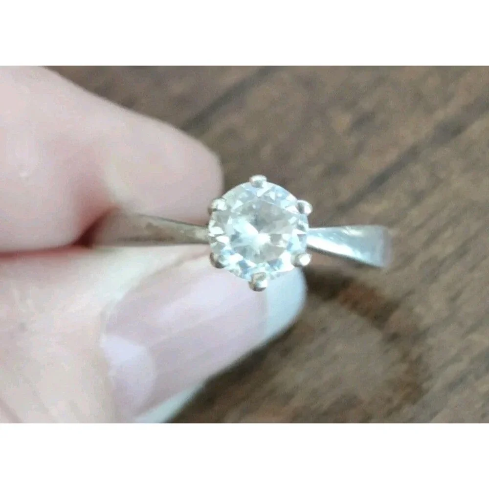 Ring 925 Sterling Silver Vintage Round CZ Engagement Solitaire Sz 7 Signed 3g